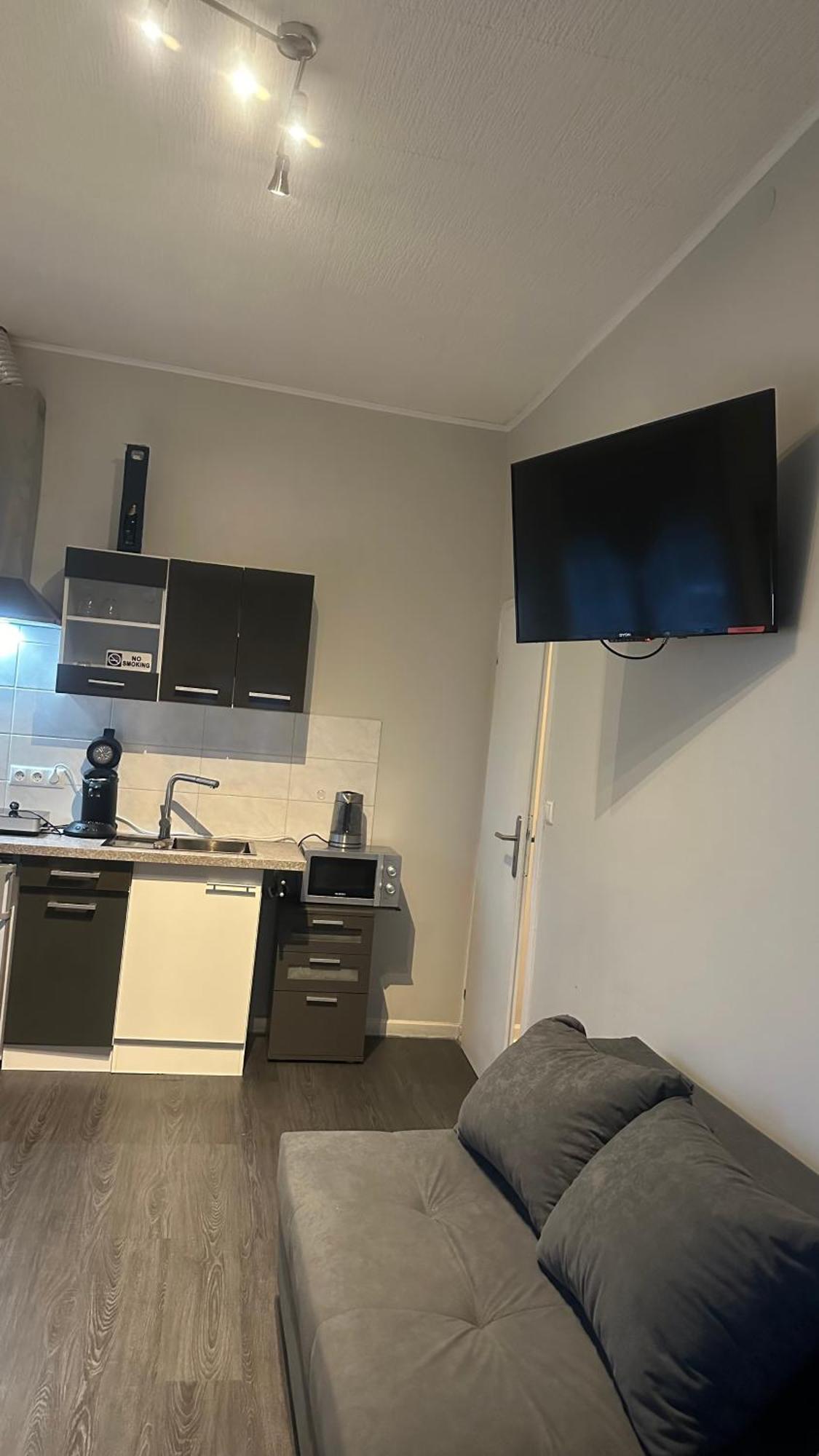 Gaestehaus Pellinger Hof Pellingen Zimmer foto